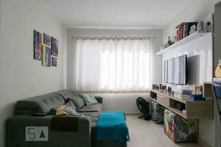 Sala de apartamento para alugar com 1 quarto, 45m² em Cambuci, São Paulo