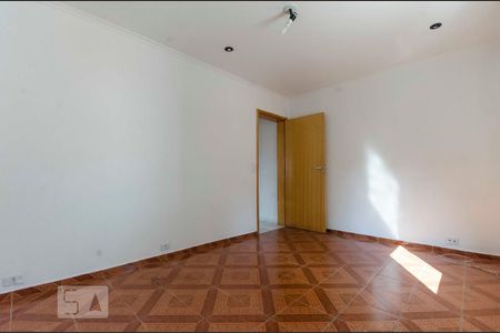 Quarto 2 de casa para alugar com 4 quartos, 160m² em Santa Teresinha, São Paulo