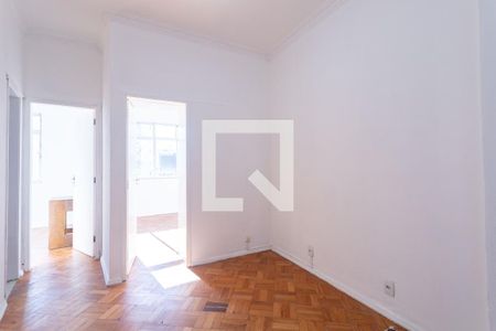 Sala de apartamento para alugar com 2 quartos, 70m² em Humaitá, Rio de Janeiro