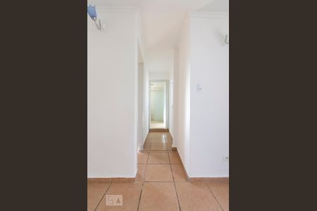 Corredor dos quartos e banheiro de apartamento para alugar com 3 quartos, 120m² em Mooca, São Paulo