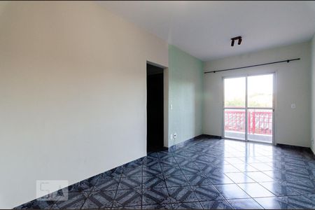 Apartamento à venda com 75m², 2 quartos e 2 vagasSala