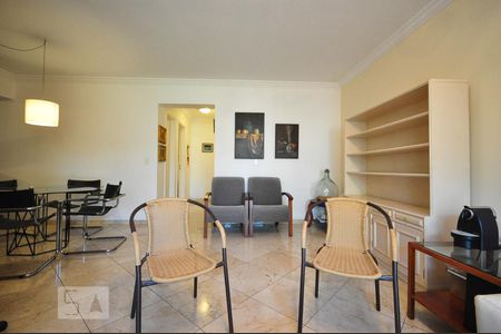 Apartamento à venda com 83m², 3 quartos e 2 vagasSala