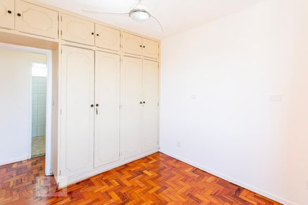 Quarto 1 de apartamento para alugar com 2 quartos, 85m² em Sumaré, São Paulo