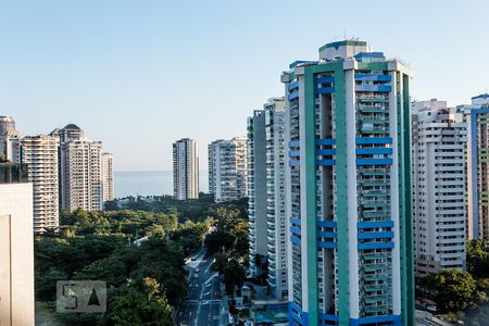 Vista de apartamento para alugar com 2 quartos, 80m² em Barra da Tijuca, Rio de Janeiro