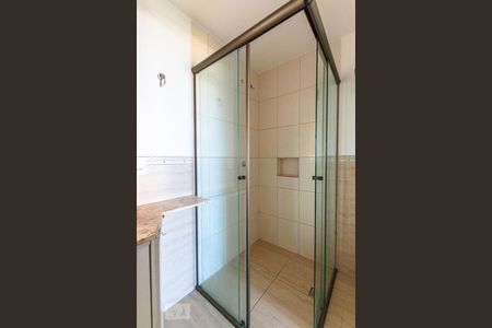 Banheiro de apartamento à venda com 3 quartos, 77m² em Jardim Flamboyant, Campinas
