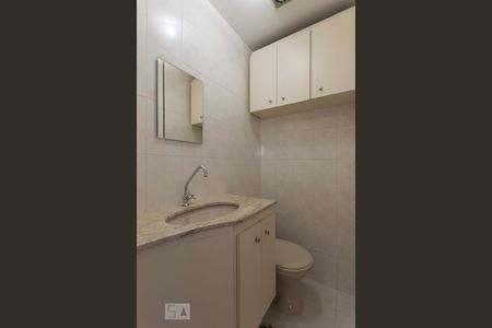 Lavabo de apartamento para alugar com 2 quartos, 52m² em Cambuci, São Paulo