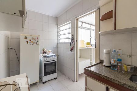 Cozinha de apartamento para alugar com 2 quartos, 64m² em Higienópolis, São Paulo