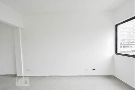 Quarto de kitnet/studio à venda com 1 quarto, 30m² em Brooklin Paulista, São Paulo