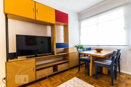 Sala de apartamento para alugar com 1 quarto, 50m² em Perdizes, São Paulo