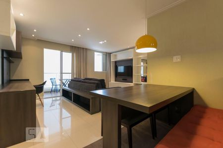 Sala de apartamento para alugar com 3 quartos, 70m² em Aclimação, São Paulo