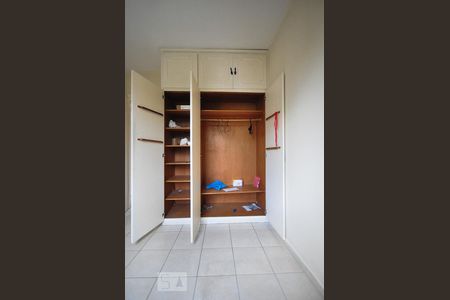 Armário do quarto 1 de apartamento à venda com 2 quartos, 55m² em Vila Andrade, São Paulo