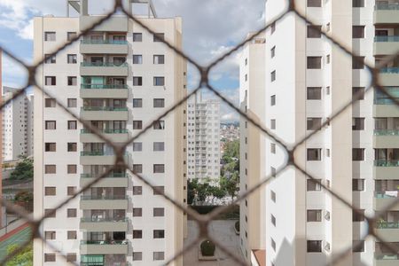 Vista da varanda de apartamento para alugar com 2 quartos, 48m² em Jardim Peri Peri, São Paulo