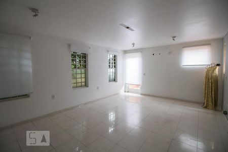 Quarto 3 de casa à venda com 3 quartos, 400m² em Vila Madalena, São Paulo