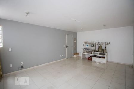 Quarto 3 de casa para alugar com 3 quartos, 400m² em Vila Madalena, São Paulo