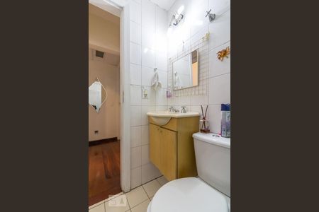 Banheiro de apartamento à venda com 3 quartos, 100m² em Santa Cecília, São Paulo