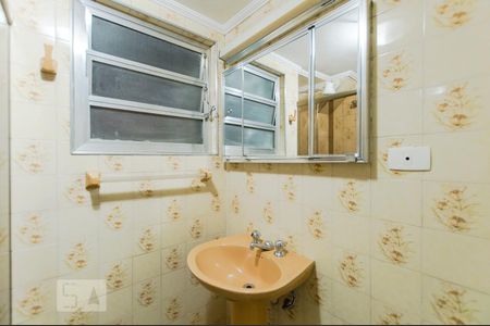 Banheiro de apartamento para alugar com 2 quartos, 64m² em Perdizes, São Paulo