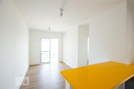 Sala de apartamento para alugar com 2 quartos, 67m² em Vila Guarani (z Sul), São Paulo