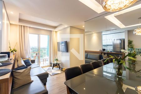Sala  de apartamento à venda com 3 quartos, 70m² em Continental, Osasco
