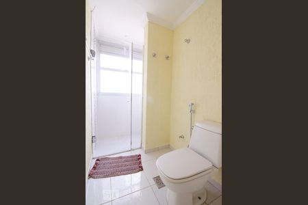 Banheiro de apartamento à venda com 2 quartos, 85m² em Jardim do Trevo, Campinas