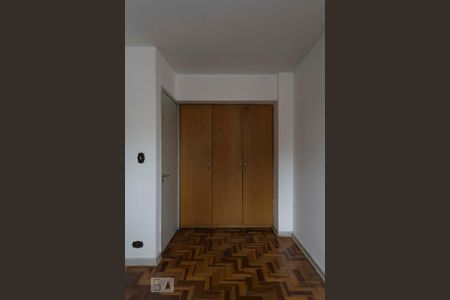 Quarto 1 (Armários) de apartamento para alugar com 2 quartos, 80m² em Vila Mariana, São Paulo