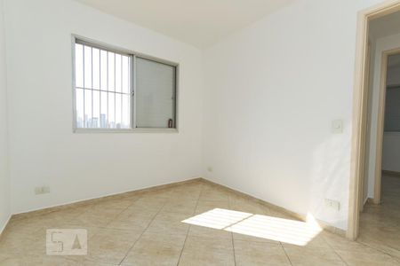 Quarto 1 de apartamento para alugar com 2 quartos, 55m² em Bosque da Saúde, São Paulo