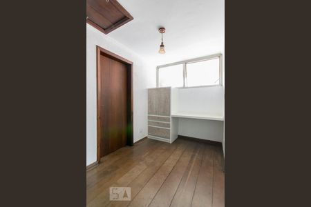 Escritório de casa para alugar com 3 quartos, 250m² em Jardim do Mar, São Bernardo do Campo