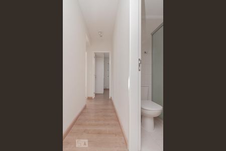 Corredor de apartamento à venda com 3 quartos, 85m² em Vila Suzana, São Paulo