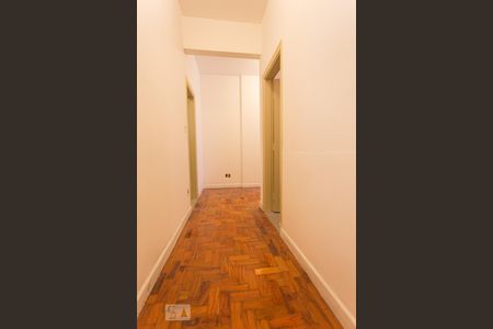 Corredor de entrada de apartamento à venda com 1 quarto, 70m² em Bela Vista, São Paulo