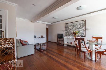 Sala de apartamento para alugar com 2 quartos, 120m² em Barra da Tijuca, Rio de Janeiro