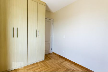 Quarto de apartamento para alugar com 3 quartos, 107m² em Alphaville Industrial, Barueri