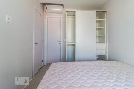 Quarto de kitnet/studio à venda com 1 quarto, 33m² em Barra Funda, São Paulo