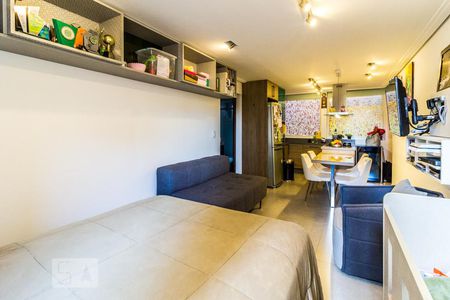 Quarto de kitnet/studio para alugar com 1 quarto, 38m² em Água Branca, São Paulo