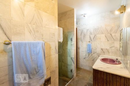 Banheiro Social de apartamento à venda com 4 quartos, 160m² em Santa Lúcia, Belo Horizonte