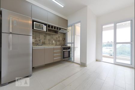 Cozinha de kitnet/studio para alugar com 1 quarto, 33m² em Cerqueira César, São Paulo