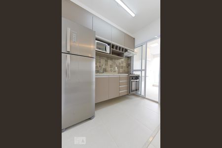 Cozinha de kitnet/studio para alugar com 1 quarto, 33m² em Cerqueira César, São Paulo