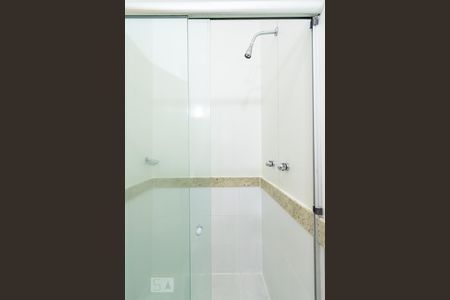 Apartamento para alugar com 40m², 1 quarto e 2 vagas Apartamento para alugar com 40m², 1 quarto e 2 vagasBanheiro Suite