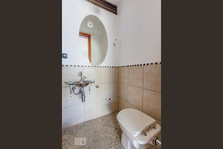 Lavabo de apartamento para alugar com 3 quartos, 110m² em Setor Bueno, Goiânia