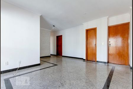 Sala de apartamento para alugar com 3 quartos, 110m² em Setor Bueno, Goiânia