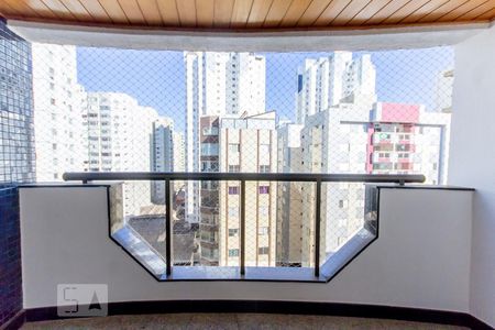 Sacada de apartamento para alugar com 3 quartos, 110m² em Setor Bueno, Goiânia