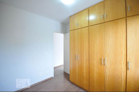 Quarto de apartamento à venda com 2 quartos, 58m² em Vila Andrade, São Paulo