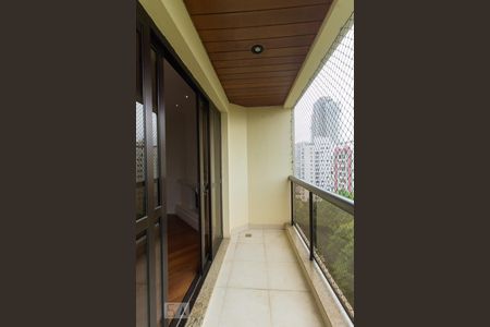 Varanda  de apartamento para alugar com 3 quartos, 142m² em Jardim Vila Mariana, São Paulo