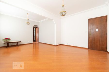 Apartamento à venda com 120m², 4 quartos e 2 vagasSala
