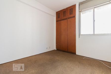 Quarto 2 de apartamento para alugar com 3 quartos, 68m² em Vila Anhangüera, São Paulo