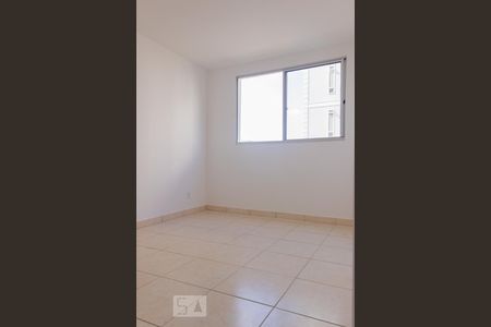 Sala de apartamento à venda com 2 quartos, 48m² em Castelo, Belo Horizonte