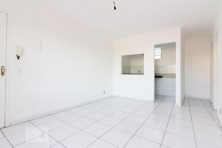 Cozinha de apartamento para alugar com 1 quarto, 37m² em Vila Guaca, São Paulo