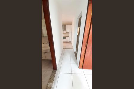 Corredor de apartamento para alugar com 2 quartos, 56m² em Assunção, São Bernardo do Campo