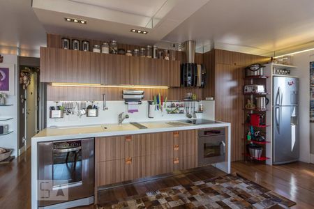Cozinha de apartamento à venda com 2 quartos, 100m² em Vila Buarque, São Paulo