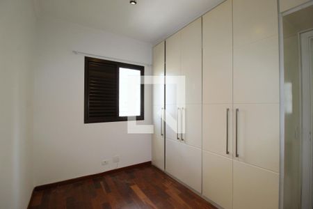 Quarto 1 de apartamento para alugar com 2 quartos, 104m² em Vila Nova Conceição, São Paulo