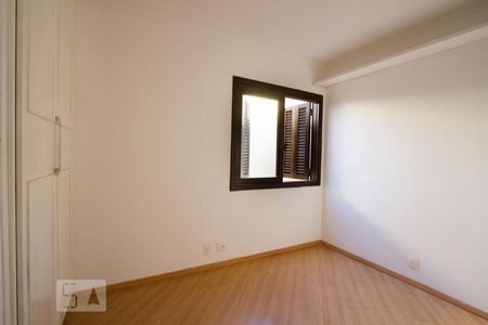 Quarto 2 de casa de condomínio para alugar com 3 quartos, 150m² em Santo Amaro, São Paulo