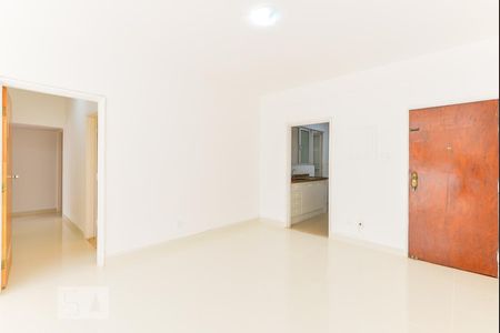 Sala de apartamento para alugar com 3 quartos, 121m² em Cerqueira César, São Paulo